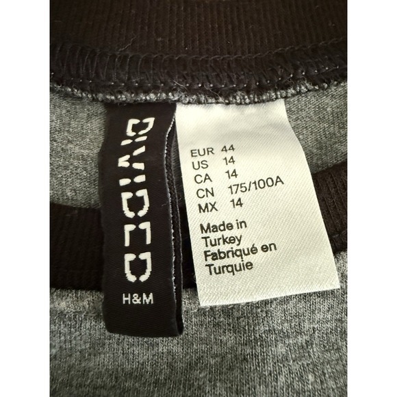 H&M Gray T-Shirt Dress with Elastic Waist "California 1973" Womens‎ Size 14 - Picture 4 of 6